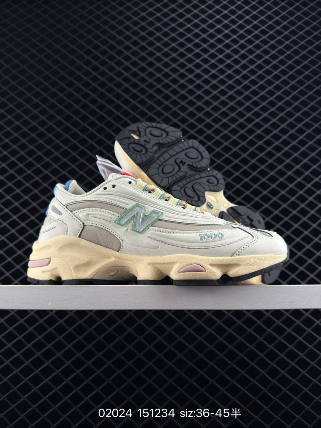 New Balance NB M1000